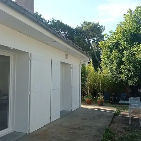 400m De La Maison 3 Avec Jardin *